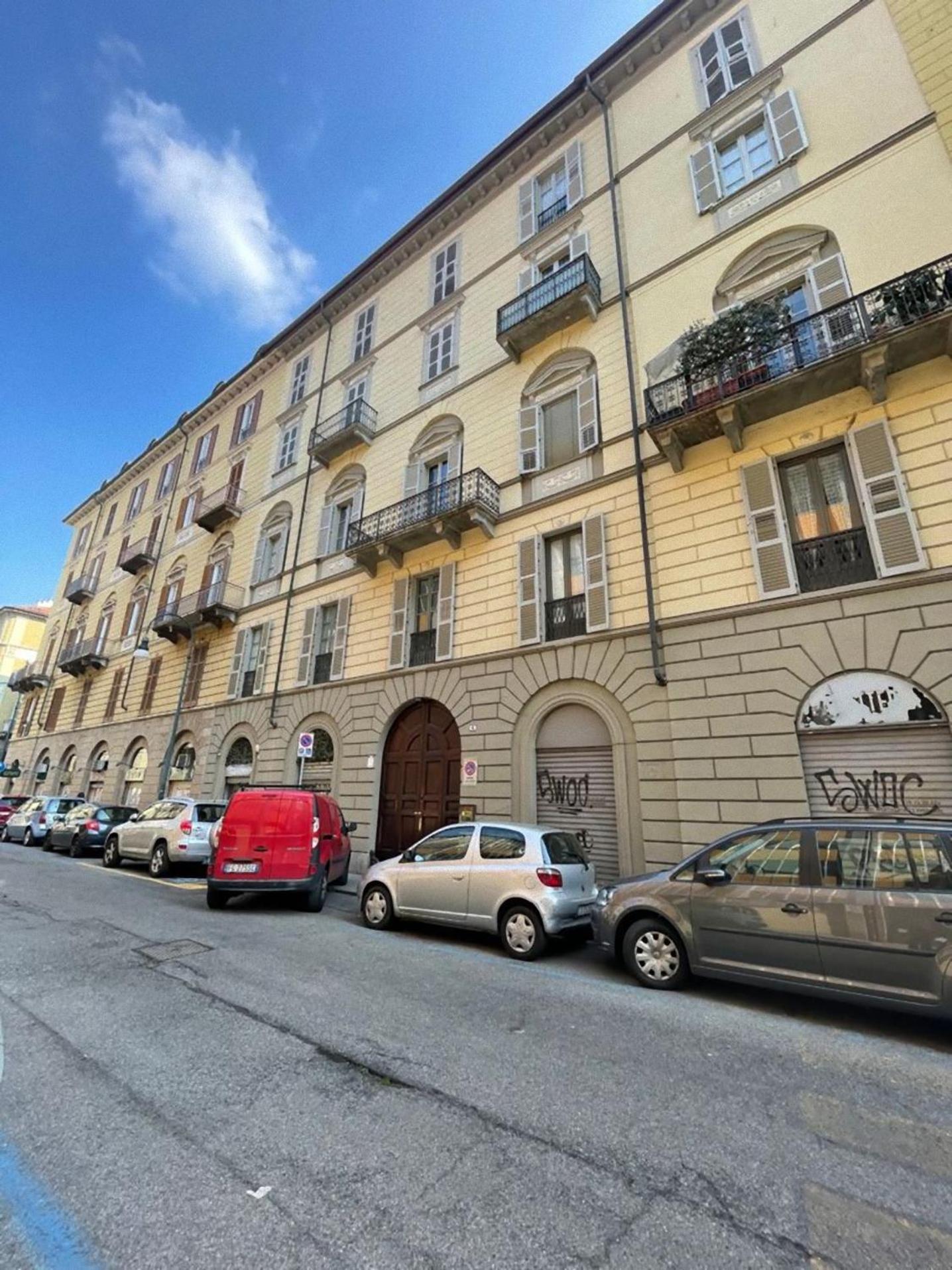 Centrale Appartamento Su Due Livelli "3" Turín Exterior foto